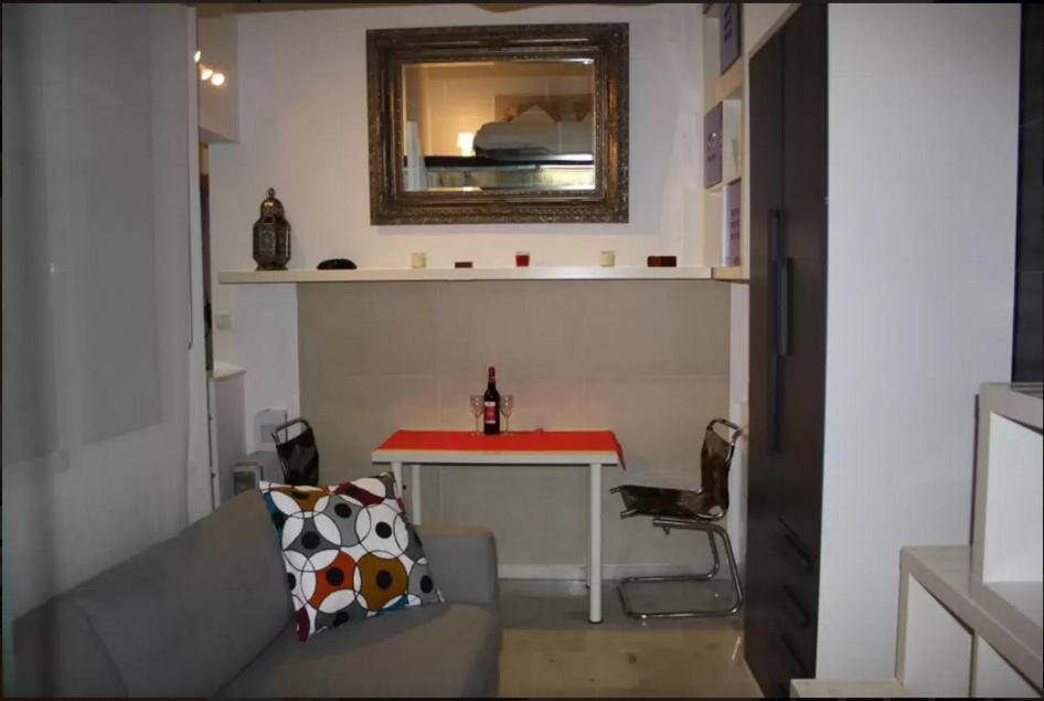 Estudio En El Corazon De Sevilla المظهر الخارجي الصورة